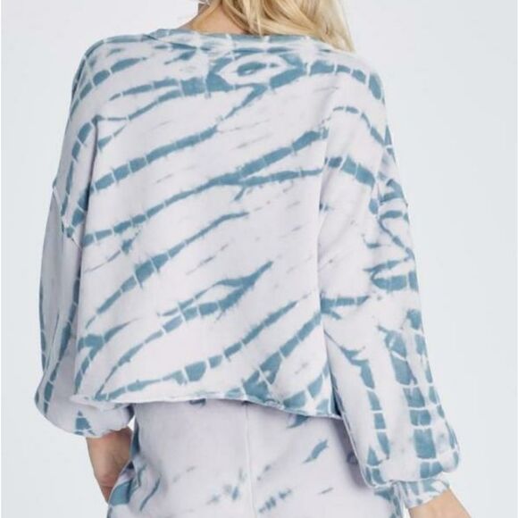 Wildfox Couture Olivia Cropped Oversized  Tie Dye Sweatshirt in Muse Size Medium - Picture 4 of 7